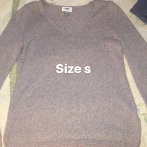 Old navy sweater
